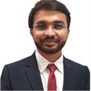 Energetic Engineering Inspiring Tech Enthusiastic with Dynamic Lessons in 