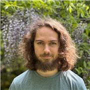 RPJAM Student gibt Gitarrenunterricht für Anfänger und Fortgeschrittene