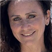 Docente di italiano per stranieri, laureata con esperienza, impartisce lezioni online ad allievi/e di tutte le età