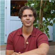 Deeply passionate about student wellbeing, motivation, and personal growth. As a qualified Psychosynthesis therapist and coach.