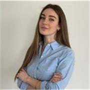 Laureanda in giurisprudenza con diploma di liceo scientifico ed esperienza di un anno in exchange negli Stati Uniti