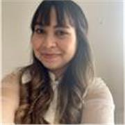 Professeure d’espagnol avec une approche naturelle et humaine. 