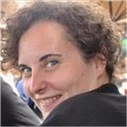 Diplomata in lingue, liv. C1, impartisce lezioni in francese per studenti di medie e liceo