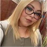 Profesora de Español apta para todas las edades.
