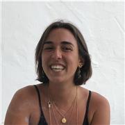 Hello there! My name is Carolina, and I am  curiosity-driven biologist. My lessons aim to inspire  natural knowledge exploration.