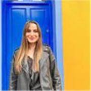 Laureata in Lingue straniere offre lezioni di inglese, conversazione e preparazione Cambridge per tutti i livelli e tutte le etá