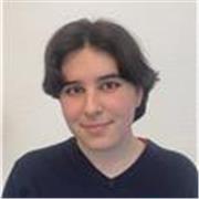 Estudiante que ha dado clases de inglés durante varios años. Tengo un nivel avanzado gracias a estancias en el extranjero. 