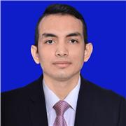 Profesor de derecho imparte clases de ciencias políticas, sociales, y de cualquier area del derecho