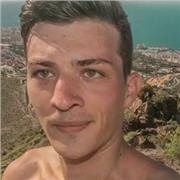 Istruttore di calisthenics e parkour per dare l'agilità di cui hai bisogno