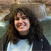 Graduada en historia del arte, puedo dar clase de geografía e historia en ESO y primaria en Santiago de Compostela u online