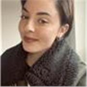 Estudiante que se esfuerza cada día más en aprender para poder enseñar cada día más 