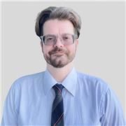 Experienced English Teacher: Nurturing Language Proficiency Globally and Locally