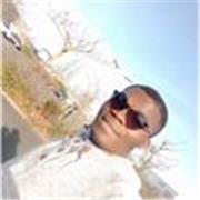 Enseignant de français en formation Master FLE, je m’adapte à des publics variés grâce à une approche actionnelle souple et divers