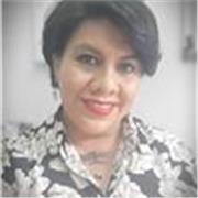Maestra con experiencia en ortografía, redacción y análisis literario