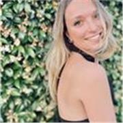 Laureanda in Giurisprudenza offre ripetizioni in diritto. Offre altresì sostegno ai ragazzi delle medie per inglese e spagnolo