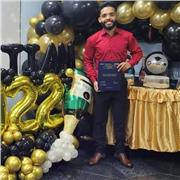 Busco brindar mi conocimiento en matematica, para todas aquellas personas que lo requieran ayudandolos a mejorar su entendimiento