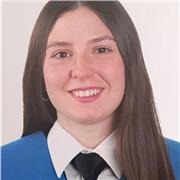 Soy una persona paciente, organizada y con facilidad para explicar conceptos de manera sencilla y clara. Primaria, ESO y bachiller