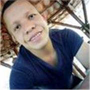 Docente de básica primaria, estudiante de licenciatura en inglés, imparte clases particulares, donde garantiza un proceso de enseñanza aprendizaje ameno