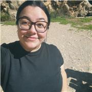Tengo bastante experiencia en el ámbito de la fotografía y ofrezco clases a gente principiante me adapto a lo que necesiten