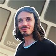 Programador fullstack especializado en desarrollo web, con dominio de JavaScript, PHP, MySQL y frameworks modernos.