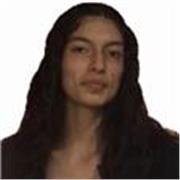 Profesora de matemáticas que imparte clases dinámicas, sin generar tedio en los niños