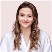 English tutor who teaches children of all ages