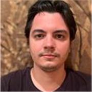 Músico profesional titulado en interpretación con 12 años de experiencia como músico de bandas y orquestas, y como profesor.