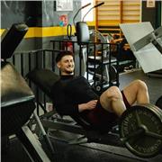 Coach sportif diplômé personnel pour vous aidez à atteindre vos objectifs quelconques