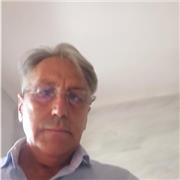 Sono disponibile a impartire lezioni di diritto agli alunni delle scuole secondarie