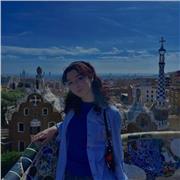 Diplomata al liceo classico a pieni voti offre ripetizioni di letteratura italiana, inglese, greca, latina, storia e filosofia