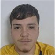Soy estudiante de 19 años, soy nativo del español pero preferiblemente me gustaría dar español básico.