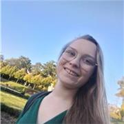cours de soutien scolaire, aide aux devoirs, baby sitting, matières phares : histoire, géographie, français