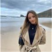 Profesora de Biología para alumnos de primaria y ESO