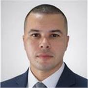 Profesor de matemáticas, soy químico y tenga buenas habilidades en las matemáticas