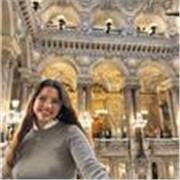 Profesora de Catalán tanto para adultos como niños/as