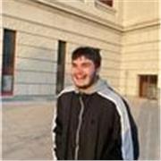 Professor Historia primaria o eso, cursando primero de pedagogia en la universidad de Barcelona.
 Clases particulares en Barcelona