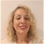 Profesora bilingüe da clases de apoyo a niños de todas las edades.
