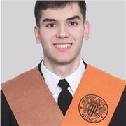 Graduado en ingeniería de teleco y en Ade da clases de matemáticas