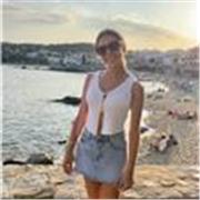 Maestra titulada en infantil y estudiante educación primaria. 