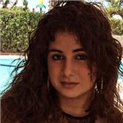 Laureata in lingue e letterature straniere impartisce lezioni di spagnolo per studenti di medie, liceo e istituti tecnici professionali