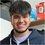 Supportive Maths tutor helping students build strong confidence.