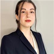 Masters student in English with IELTS score of 7.5 who teaches every level to both children and adults