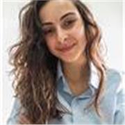 Profesora de Artes: Cine, Música, Dibujo y Pintura, Técnicas gráfico-plásticas, Fotografía y Música