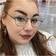 Offro ripetizioni in più materie dalle classiche umanistiche a quelle linguistiche sono diplomata al liceo esabac parlo inglese francese e spagnolo e frequento l Università di lingue 