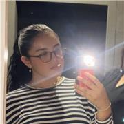 Estudiante con gran vocación para enseñar matemáticas de nivel primaria y la eso