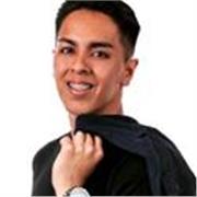 Entrenador de actividad física musicalizada: combat, funcional, aerobicos, step y cross training, impartidas para una población de 12 años en adelante