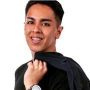 Entrenador de actividad física musicalizada: combat, funcional, aerobicos, step y cross training, impartidas para una población de 12 años en adelante