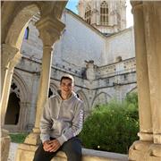 Profesor de inglés ofrece clases particulares a niños y adolescentes