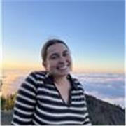 Ingeniera, con Máster y certificado en Inglés (C1), con conocimientos en asignaturas de ciencias e idiomas