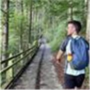 Doy clases particulares enfocadas a desarrollar habilidades lingüísticas en el idioma de español.